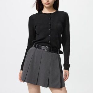 Uniqlo Merino Ribbed Short Cardigan